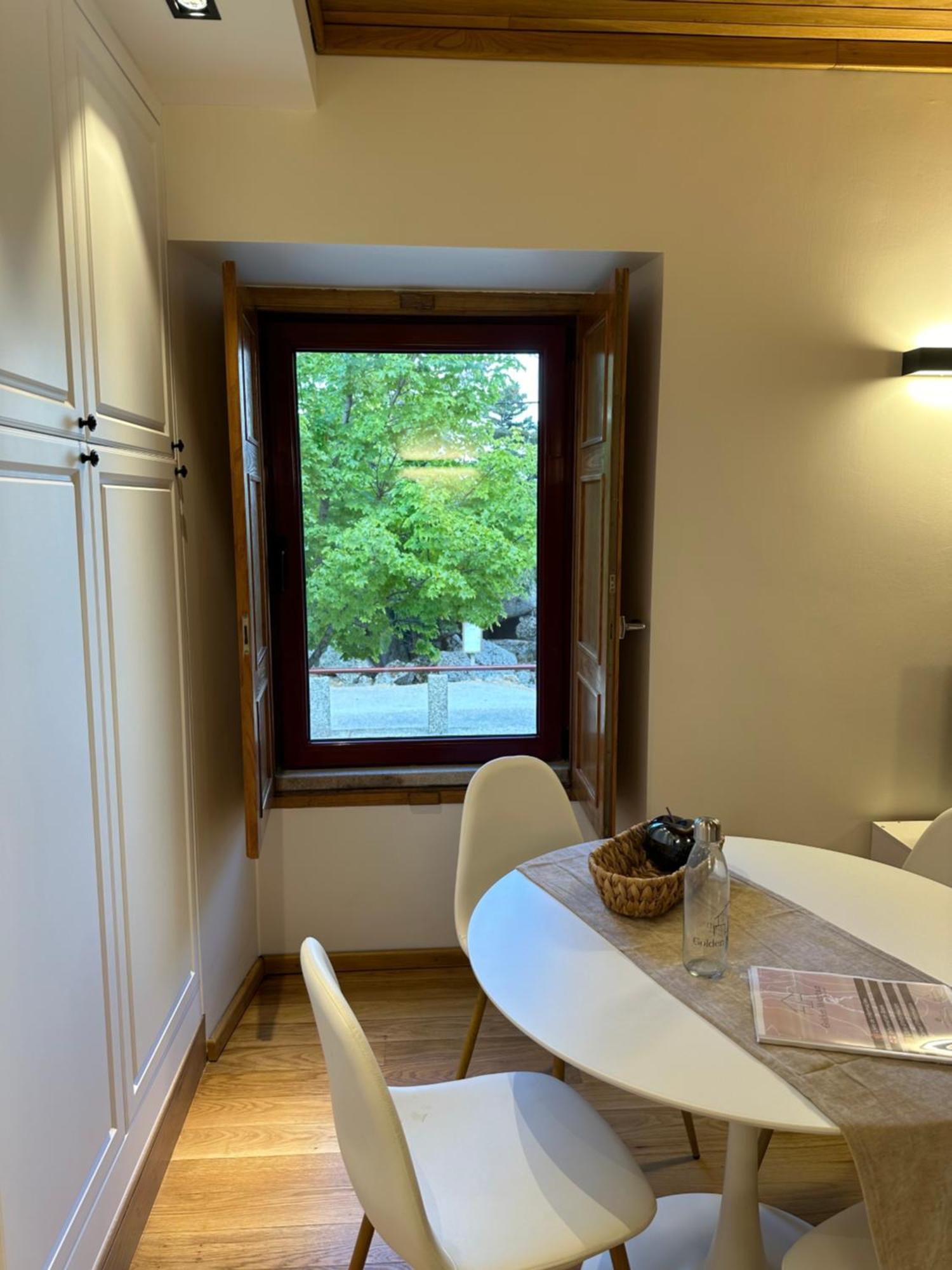 Golden Mountain, Nature House Manteigas