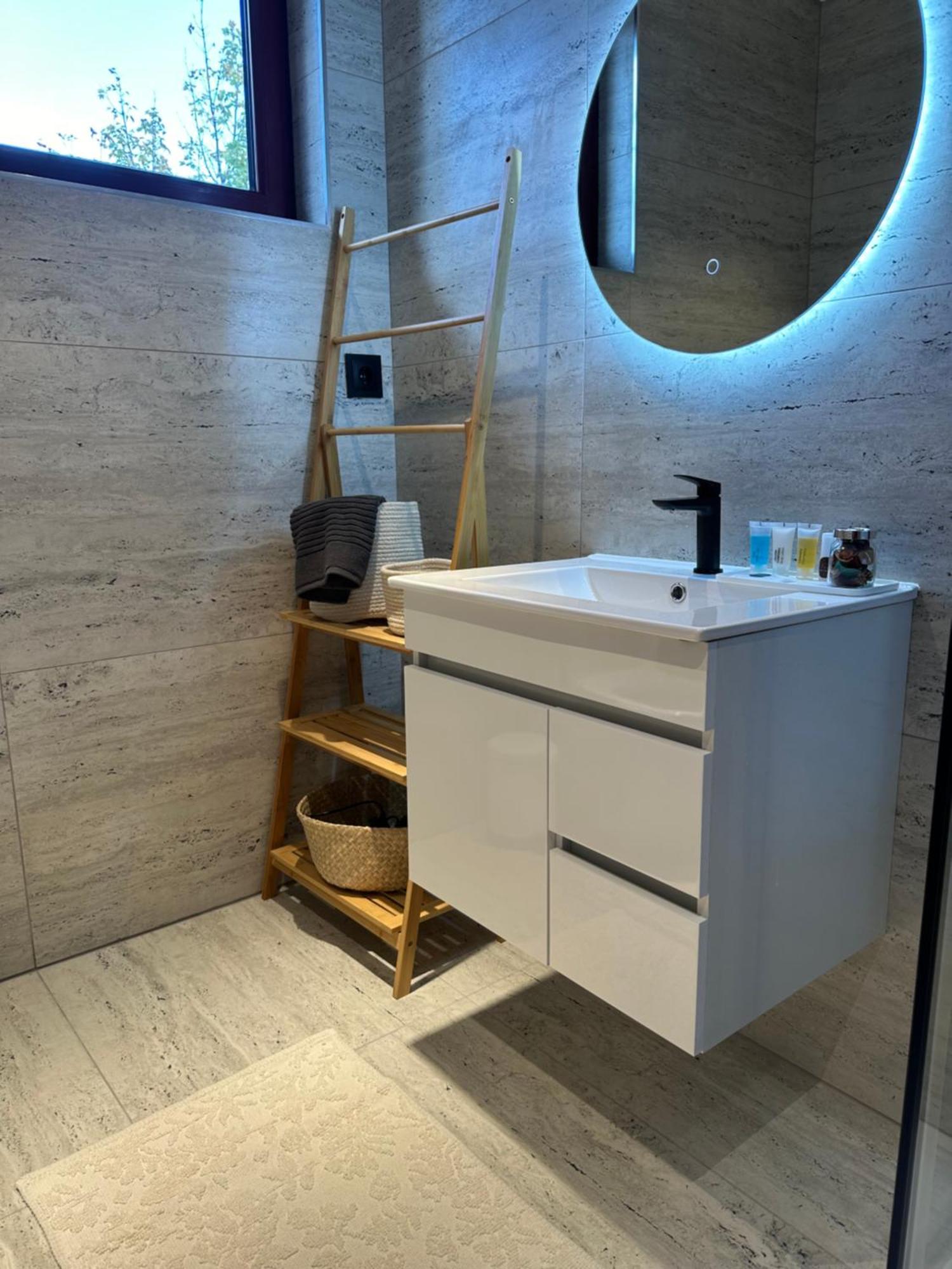 Golden Mountain, Nature House Apartment