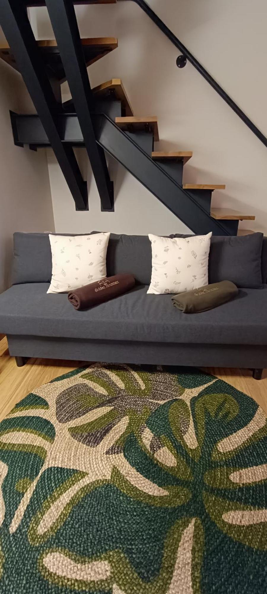 Golden Mountain, Nature House Apartment *